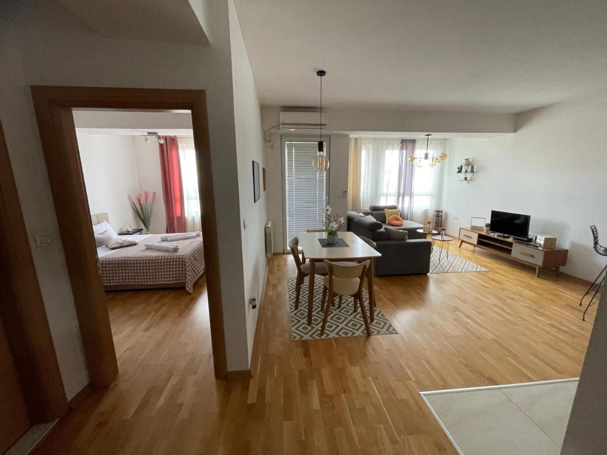 Skopje Station Apartment Kültér fotó