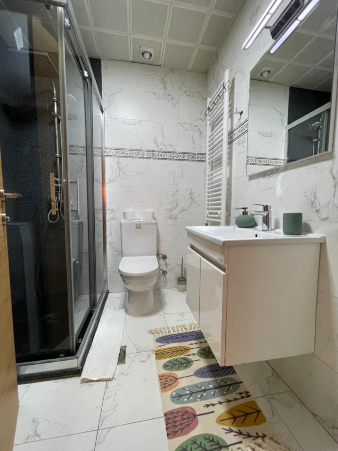 Skopje Station Apartment Kültér fotó